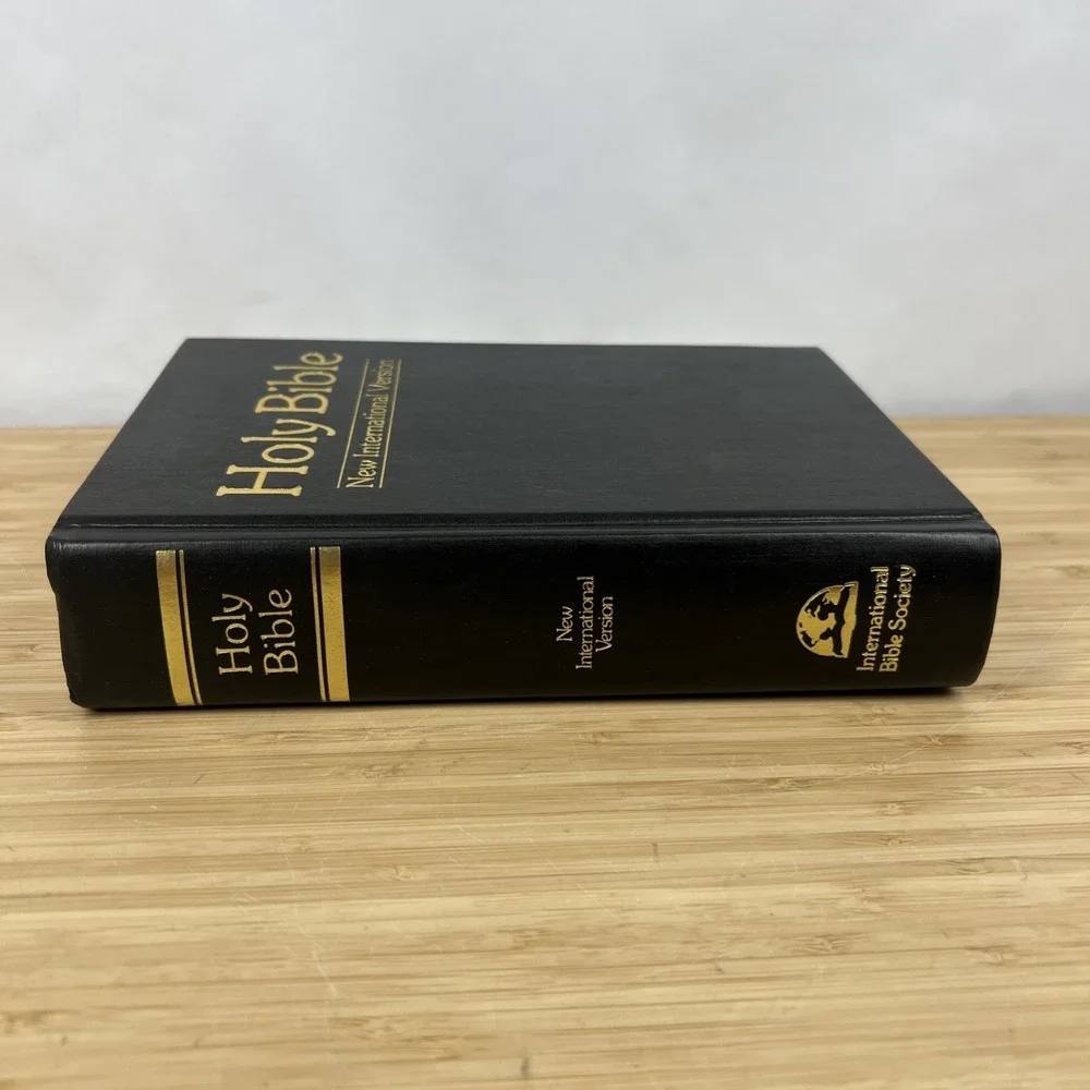 Holy Bible New International Version Hardcover‎ 1984